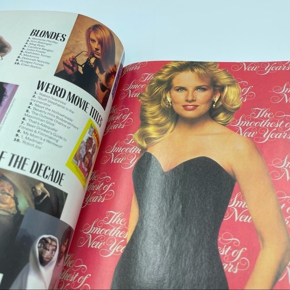 US Entertainment Magazine 1990 1989 Yearbook - Picture 3 of 7